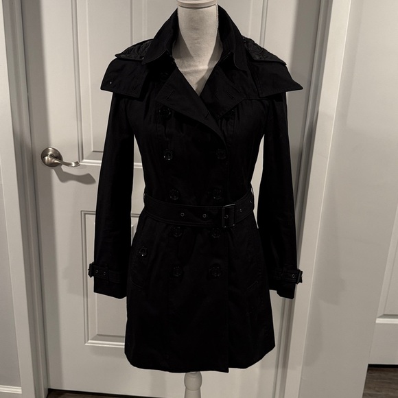 Burberry Lined Quilted Black Belted Trench Coat With Detachable Hood Liner Sz 6 - Picture 3 of 16